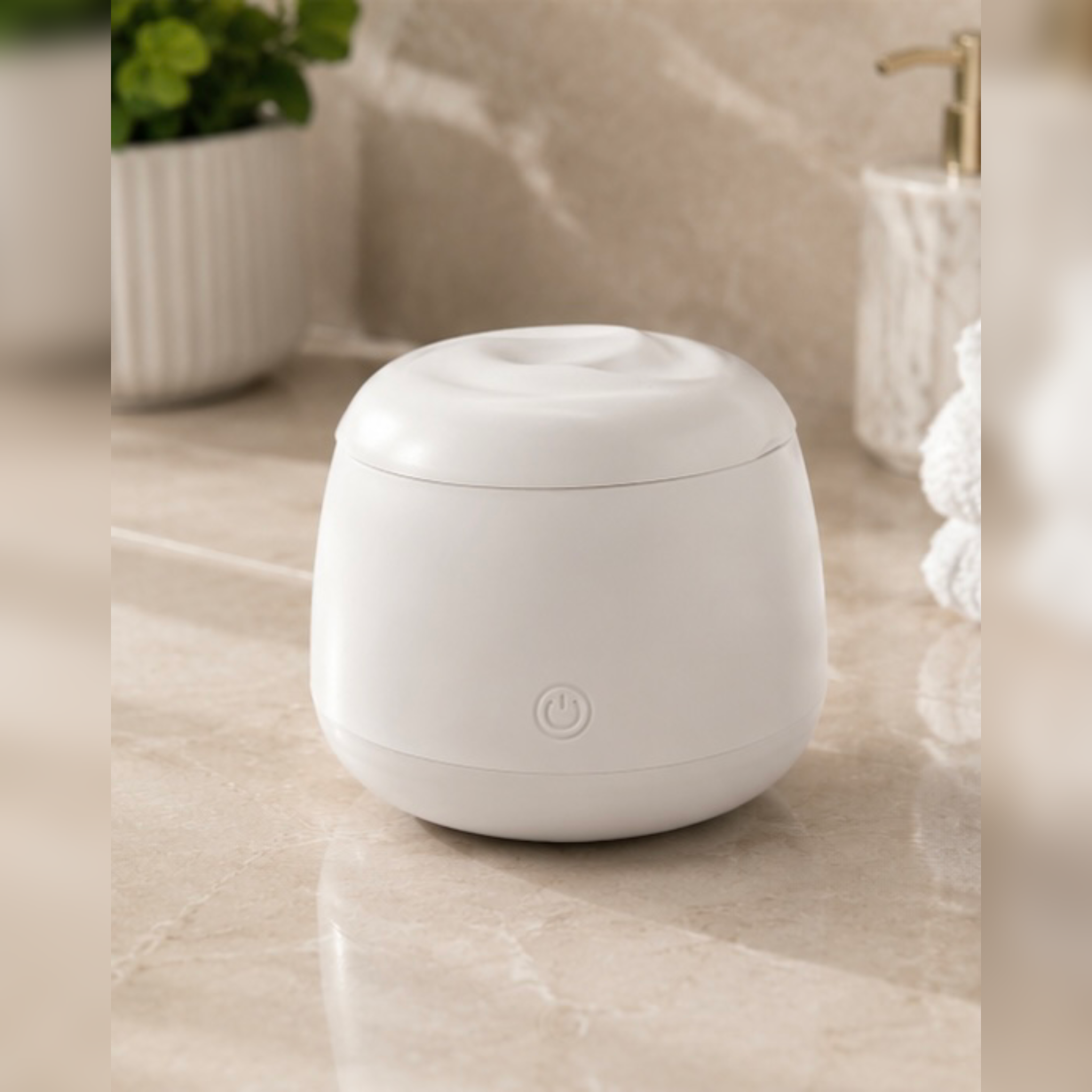 Ultrasonic Aligner And Denture Cleaner With UV Sterilization